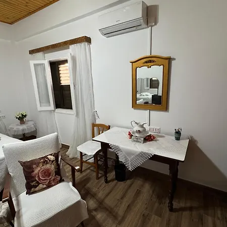 Little Paradise Semesterbostad